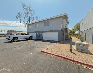 2625 W Ocotillo Road - Photo Thumbnail 16