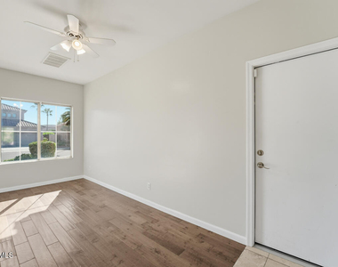 7180 W Trails Drive - Photo Thumbnail 31