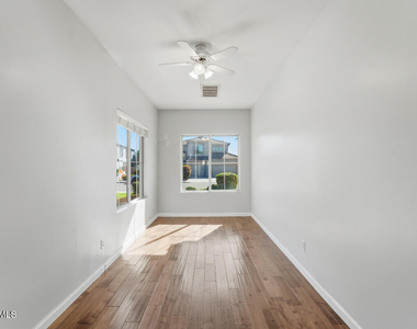 7180 W Trails Drive - Photo Thumbnail 30
