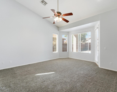 7180 W Trails Drive - Photo Thumbnail 34