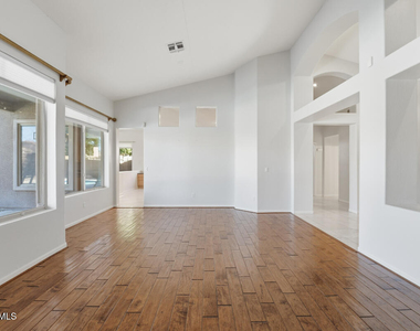 7180 W Trails Drive - Photo Thumbnail 49
