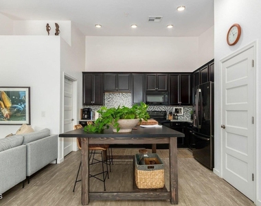 3900 E Baseline Road - Photo Thumbnail 11