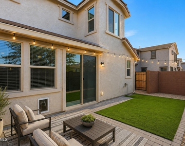 14084 W Bronco Trail - Photo Thumbnail 12