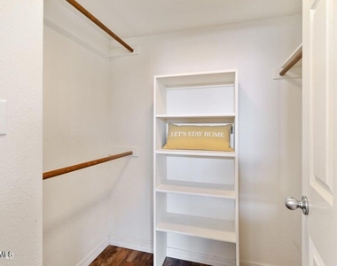 1025 E Highland Avenue - Photo Thumbnail 10
