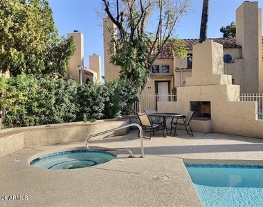 1025 E Highland Avenue - Photo Thumbnail 17