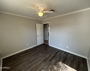 16435 S 43rd Street - Photo Thumbnail 9