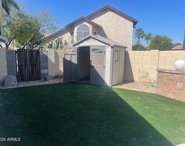 16435 S 43rd Street - Photo Thumbnail 16