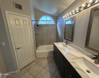 16435 S 43rd Street - Photo Thumbnail 14