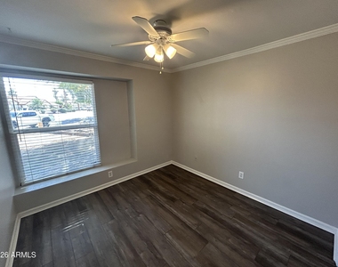 16435 S 43rd Street - Photo Thumbnail 10