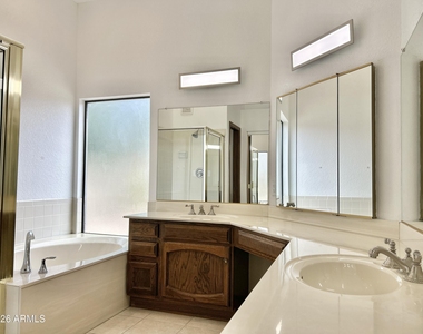 3839 E Cherokee Street - Photo Thumbnail 11