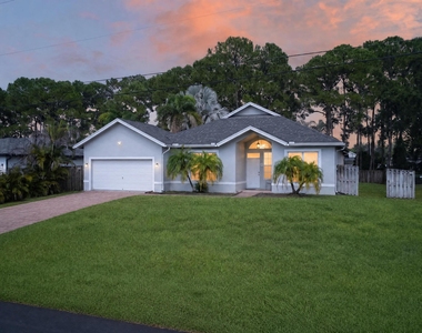 4059 Sw Kamsler Street - Photo Thumbnail 1