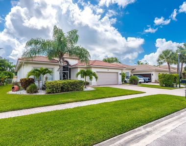 116 Bella Vista Way - Photo Thumbnail 1