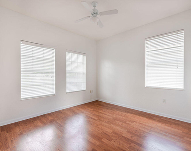 116 Bella Vista Way - Photo Thumbnail 14