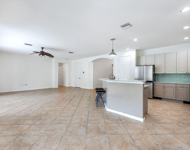116 Bella Vista Way - Photo Thumbnail 9