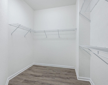 116 Bella Vista Way - Photo Thumbnail 22