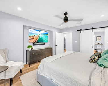 748 Ne 17th Way - Photo Thumbnail 29