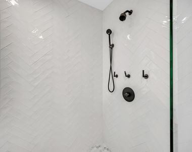 748 Ne 17th Way - Photo Thumbnail 25