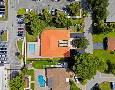 3310 Nw 90th Avenue - Photo Thumbnail 31