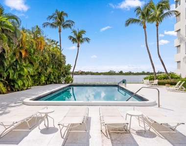 2860 S Ocean Boulevard - Photo Thumbnail 25