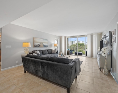2860 S Ocean Boulevard - Photo Thumbnail 2