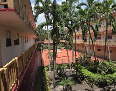 4655 Palm Avenue - Photo Thumbnail 10