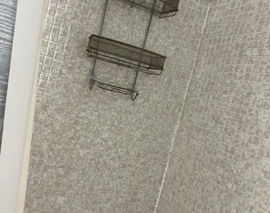 97 Ventnor E - Photo Thumbnail 11