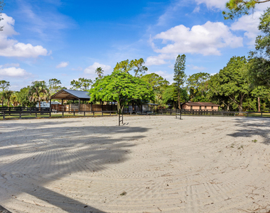 3576 161st Terrace N - Photo Thumbnail 5