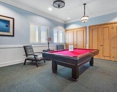 2640 Lake Shore Drive - Photo Thumbnail 42