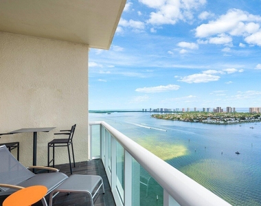 2640 Lake Shore Drive - Photo Thumbnail 25