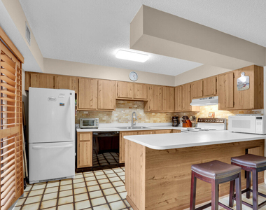 1420 Ocean Way - Photo Thumbnail 15