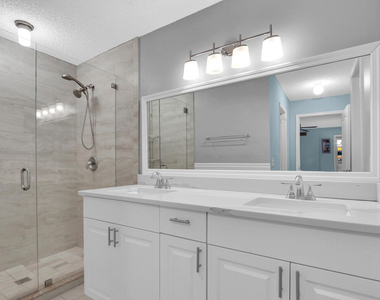 1420 Ocean Way - Photo Thumbnail 24
