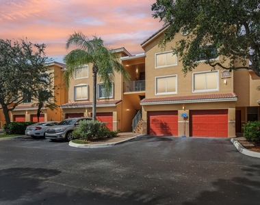 300 Scotia Drive - Photo Thumbnail 26
