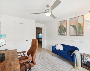 300 Scotia Drive - Photo Thumbnail 10