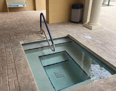 300 Scotia Drive - Photo Thumbnail 28