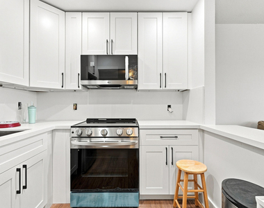 143 Cambridge F - Photo Thumbnail 7