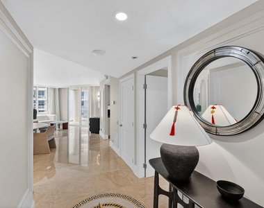 701 Brickell Key Boulevard - Photo Thumbnail 11