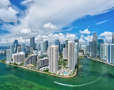 701 Brickell Key Boulevard - Photo Thumbnail 60