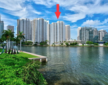 701 Brickell Key Boulevard - Photo Thumbnail 48