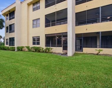 7508 La Paz Boulevard - Photo Thumbnail 24