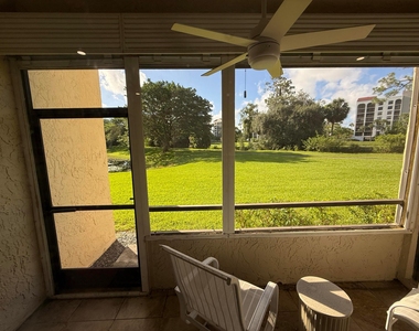 7508 La Paz Boulevard - Photo Thumbnail 10