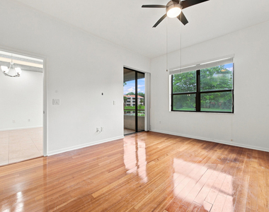 7508 La Paz Boulevard - Photo Thumbnail 16