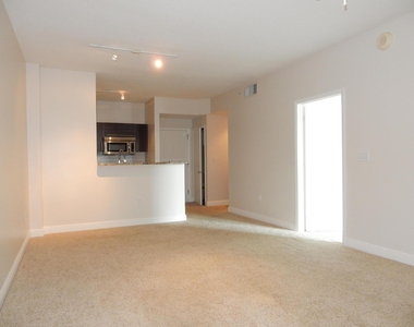 550 Okeechobee Boulevard - Photo Thumbnail 8