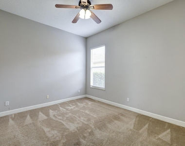 833 Sw Vineland Court - Photo Thumbnail 21