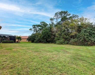 833 Sw Vineland Court - Photo Thumbnail 32