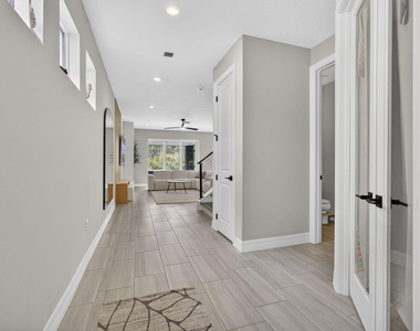 12534 Triumph Lane - Photo Thumbnail 2