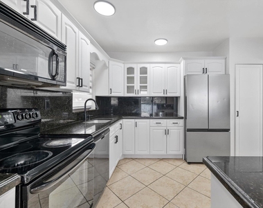740 Ne 199th Street - Photo Thumbnail 6