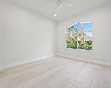 10918 Grande Boulevard - Photo Thumbnail 10
