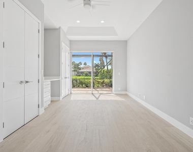 10918 Grande Boulevard - Photo Thumbnail 14