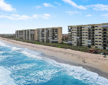 7410 S Ocean Drive - Photo Thumbnail 25