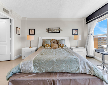 405 N Ocean Boulevard - Photo Thumbnail 23